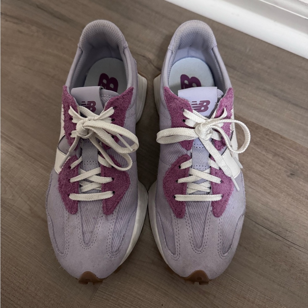 New Balance 327 Women's Purple & White Sneakers
